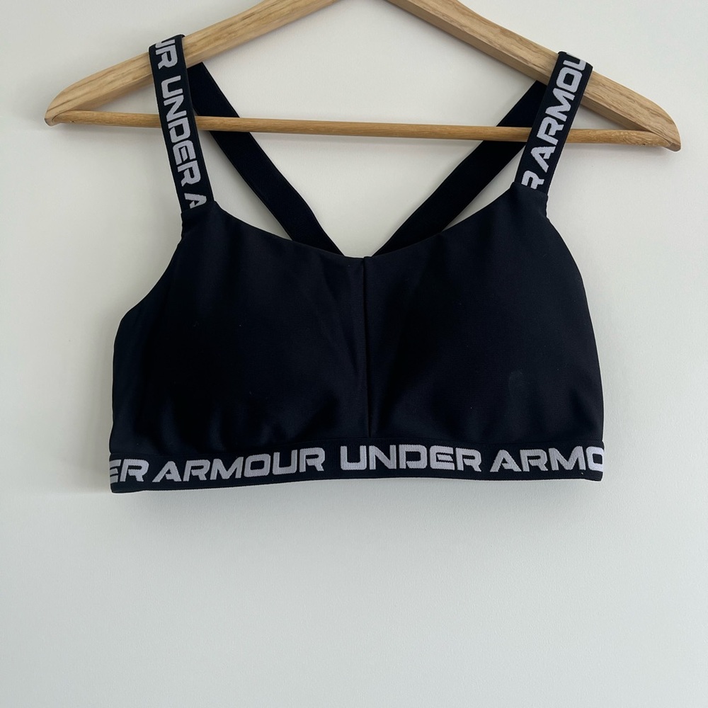 Under Armour Women's Black Sports Bra with Logo Straps
